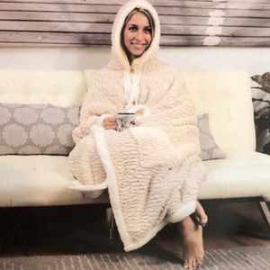 Super Soft Hooded Wrap with Sherpa Lining